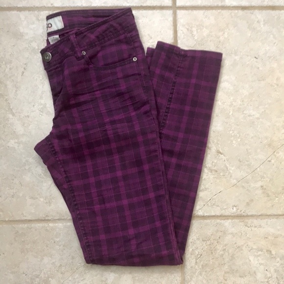 Women’s Size 32 Purple Black Plaid Pants with Whiskering look - Picture 2 of 12